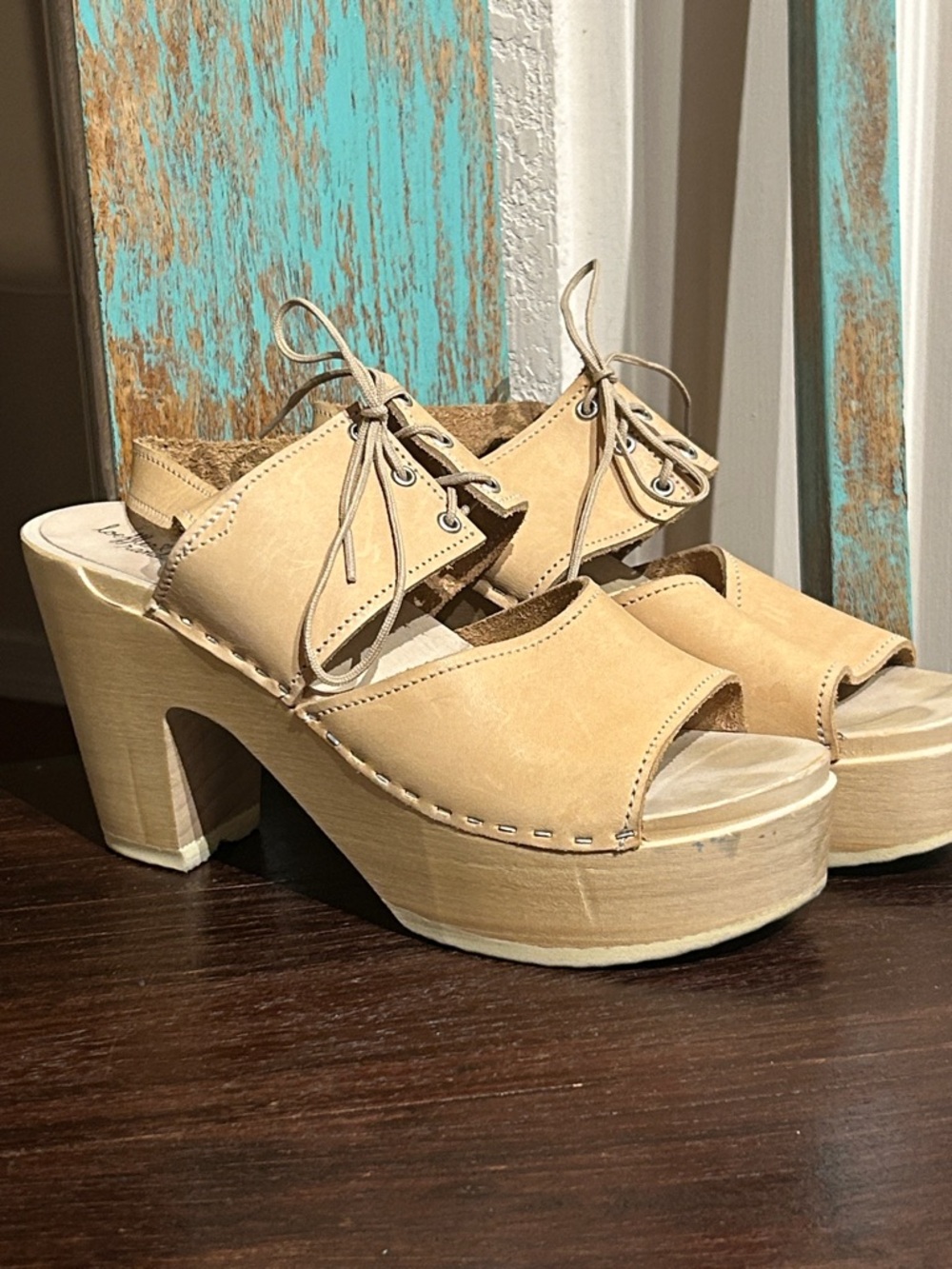 Loeffler Randall Heart LR Kaysa Peekaboo Toe Lace Clog EUC Size 40